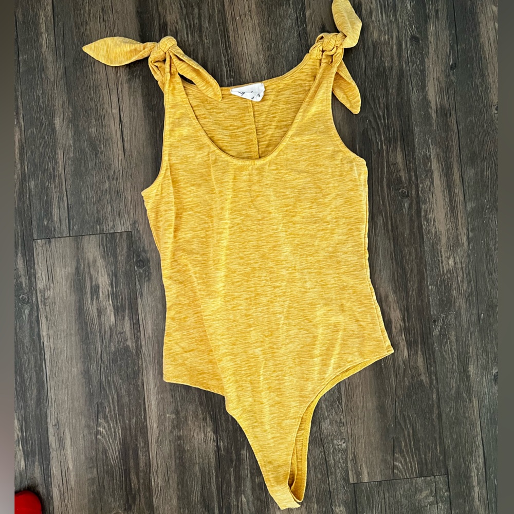 Boutique 9 Yellow Bodysuit with Tie Bow Straps